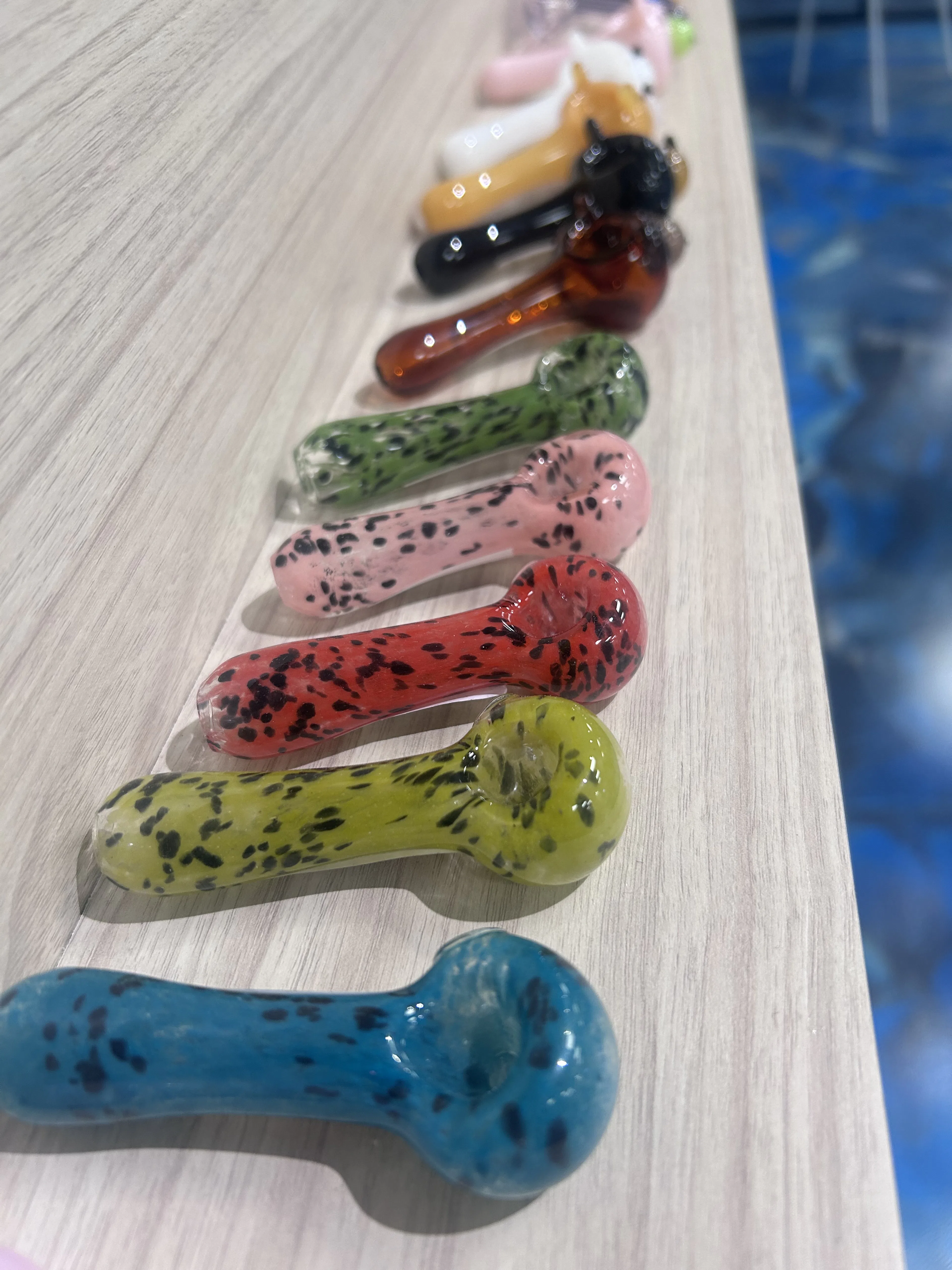 Small Speckle Frit Pipe