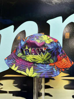 Bucket Hat image (2/2)