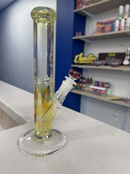 10" Fume Bongs image (2/2)