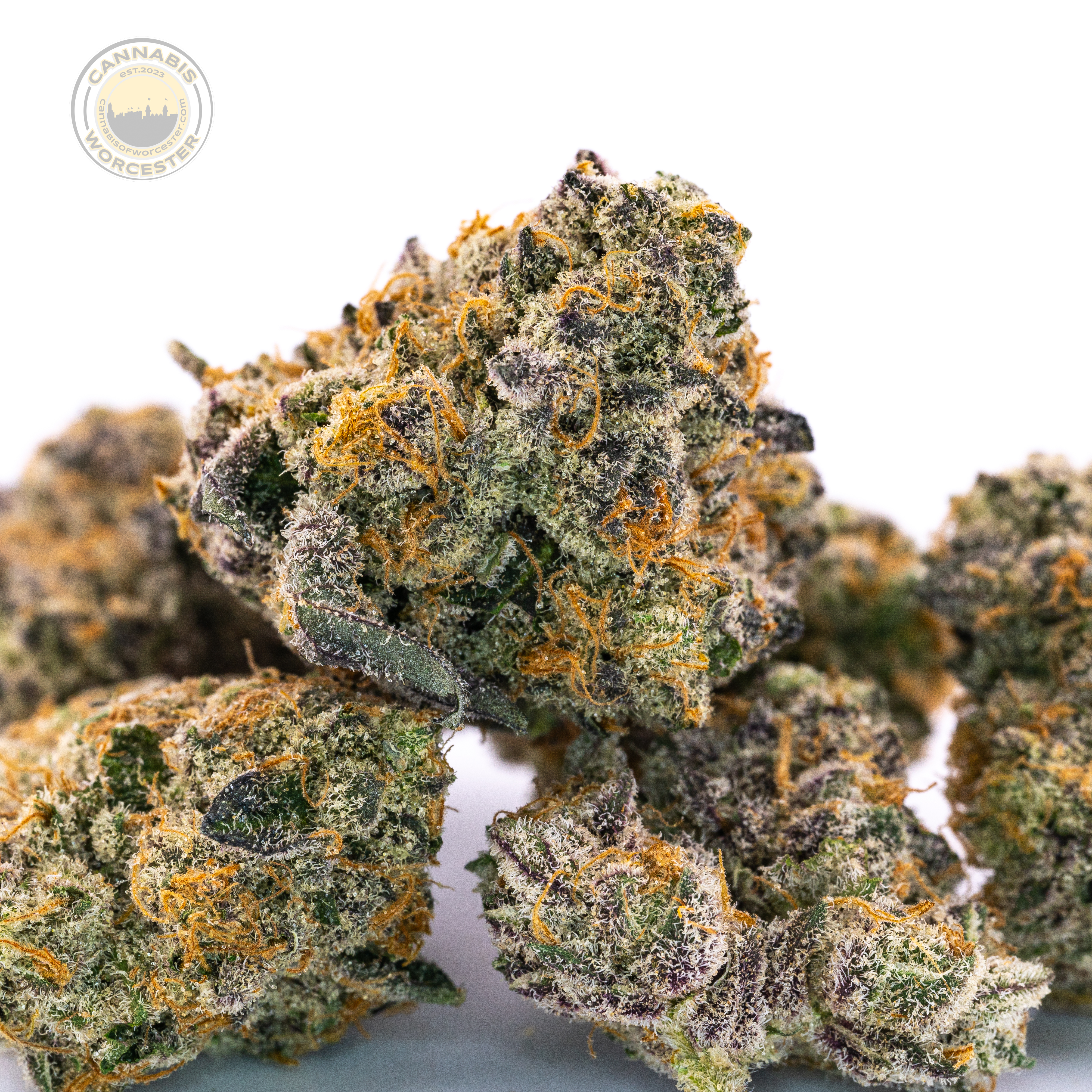 CIC- coffee icecream cake from terrapin has a dank sweet cakeish smell and  taste with lemon/pine in the background pretty decent cake strain it's  smooth and sweet with a funk relaxing indica :
