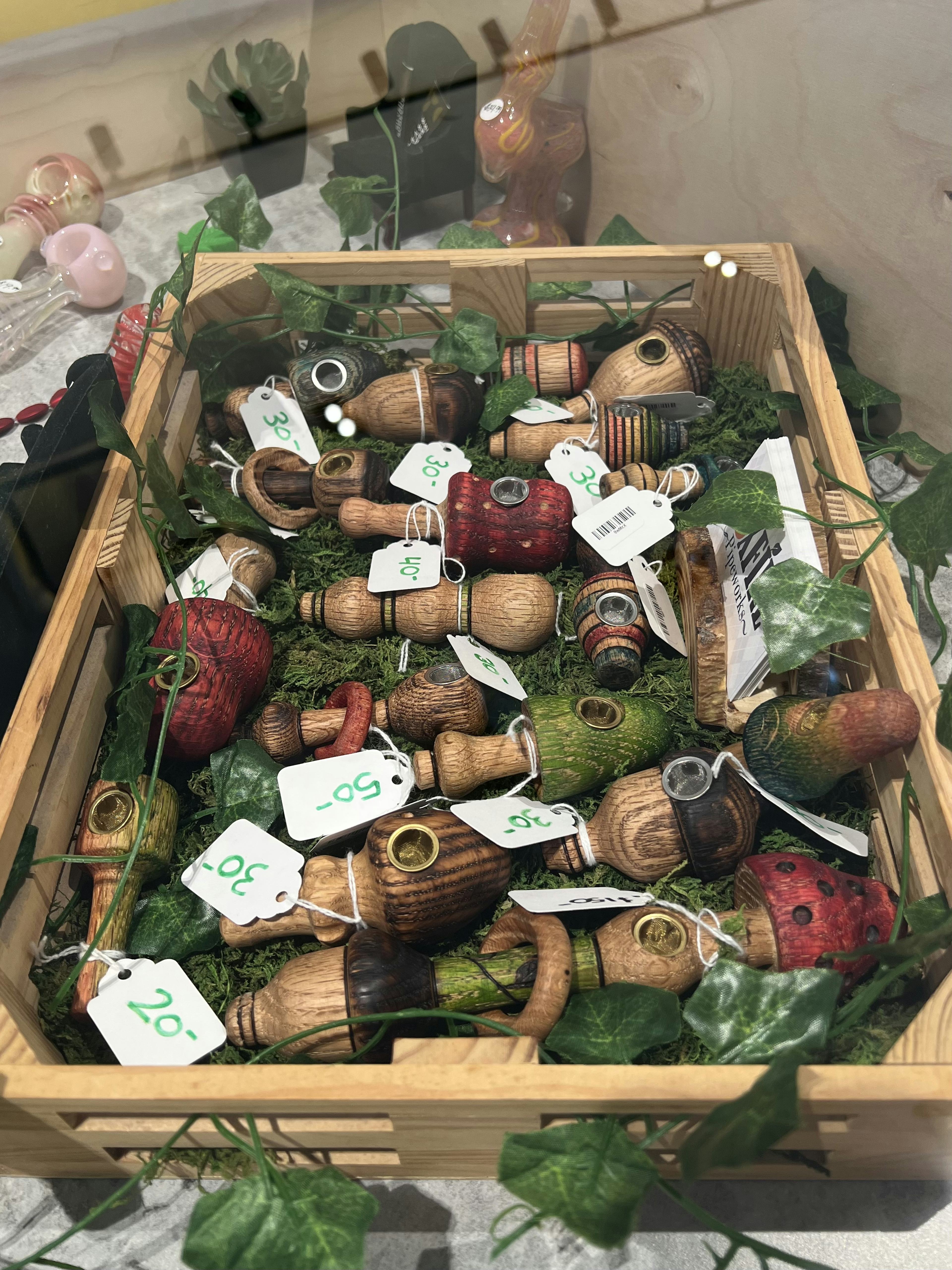 Multicolor Wooden Shroom Pipe image (1/2)