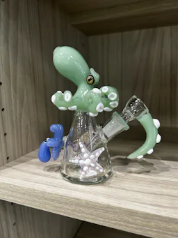 Small Octo Bong image (1/2)